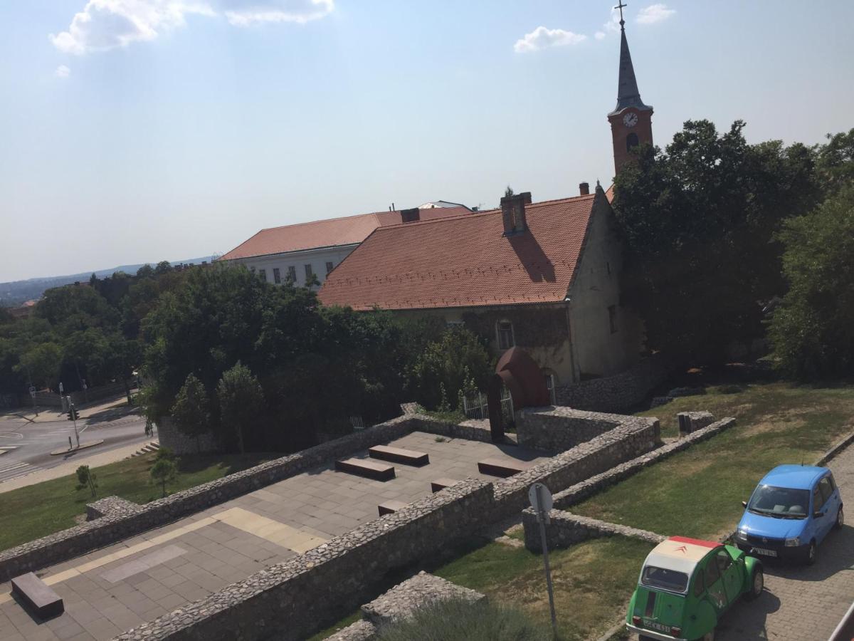 City Hotel Agoston Peçuy Dış mekan fotoğraf