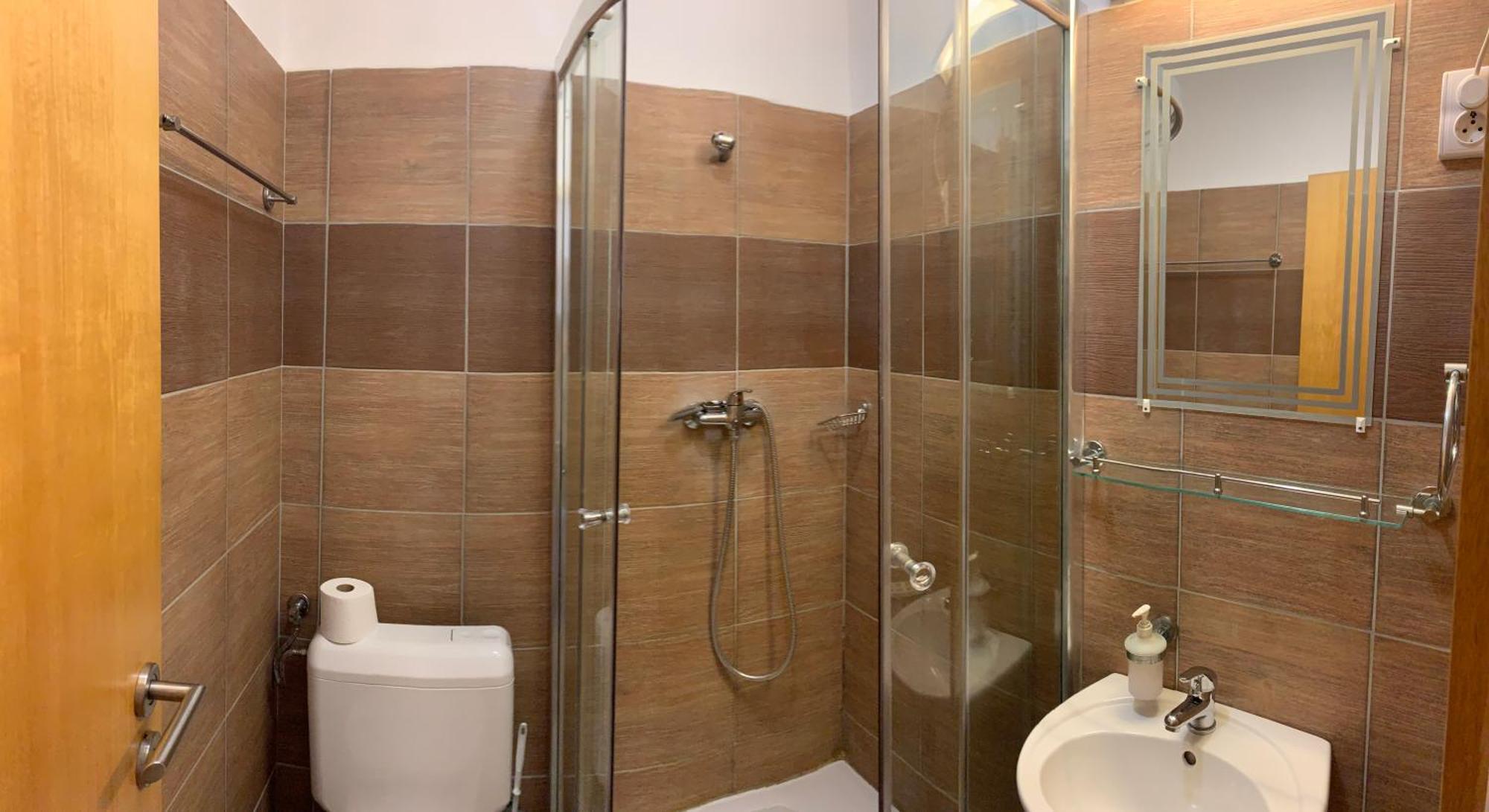 City Hotel Agoston Peçuy Dış mekan fotoğraf